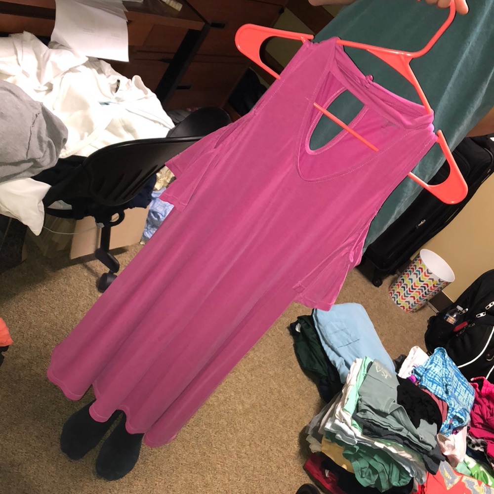 Francesca’s pink dress